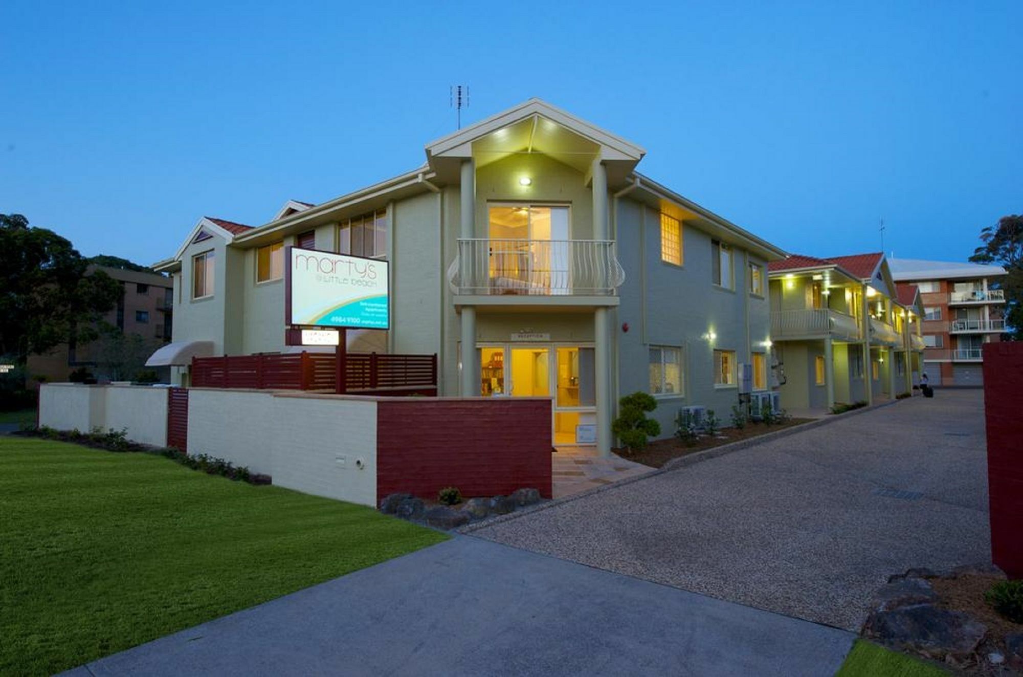 Marty'S @ Little Beach Nelson Bay Exterior foto